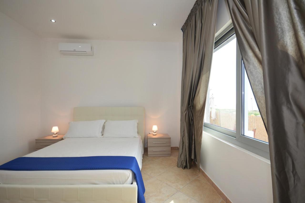 Da Rocco B&B Sant Isidoro  Exterior photo